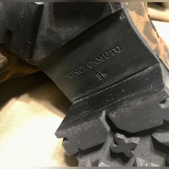 Vince Camuto Leopard Boots 9 Wide EUC - Picture 8 of 11